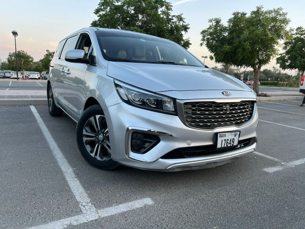 7 Seat Private 1 7-Seater Car Rental-1