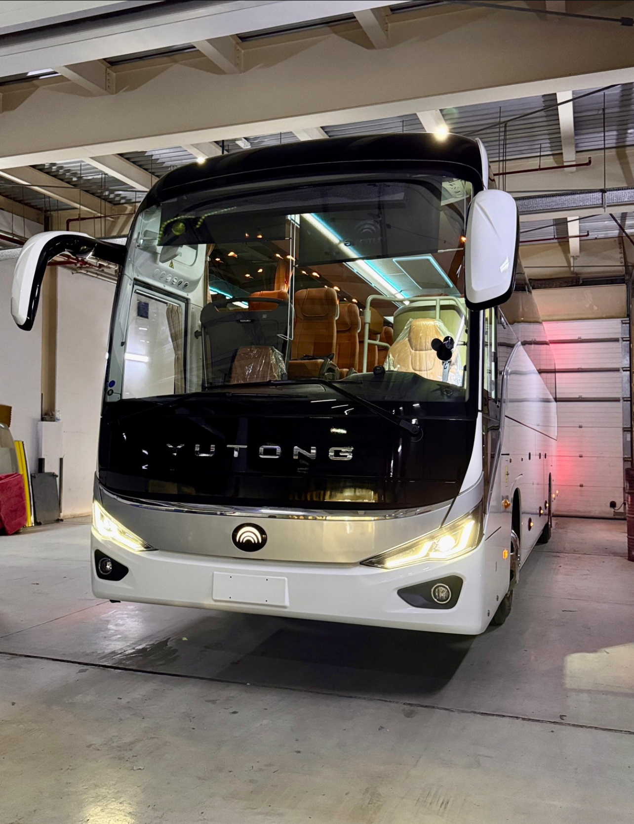 3 50-Seater Luxury Bus Rental-3