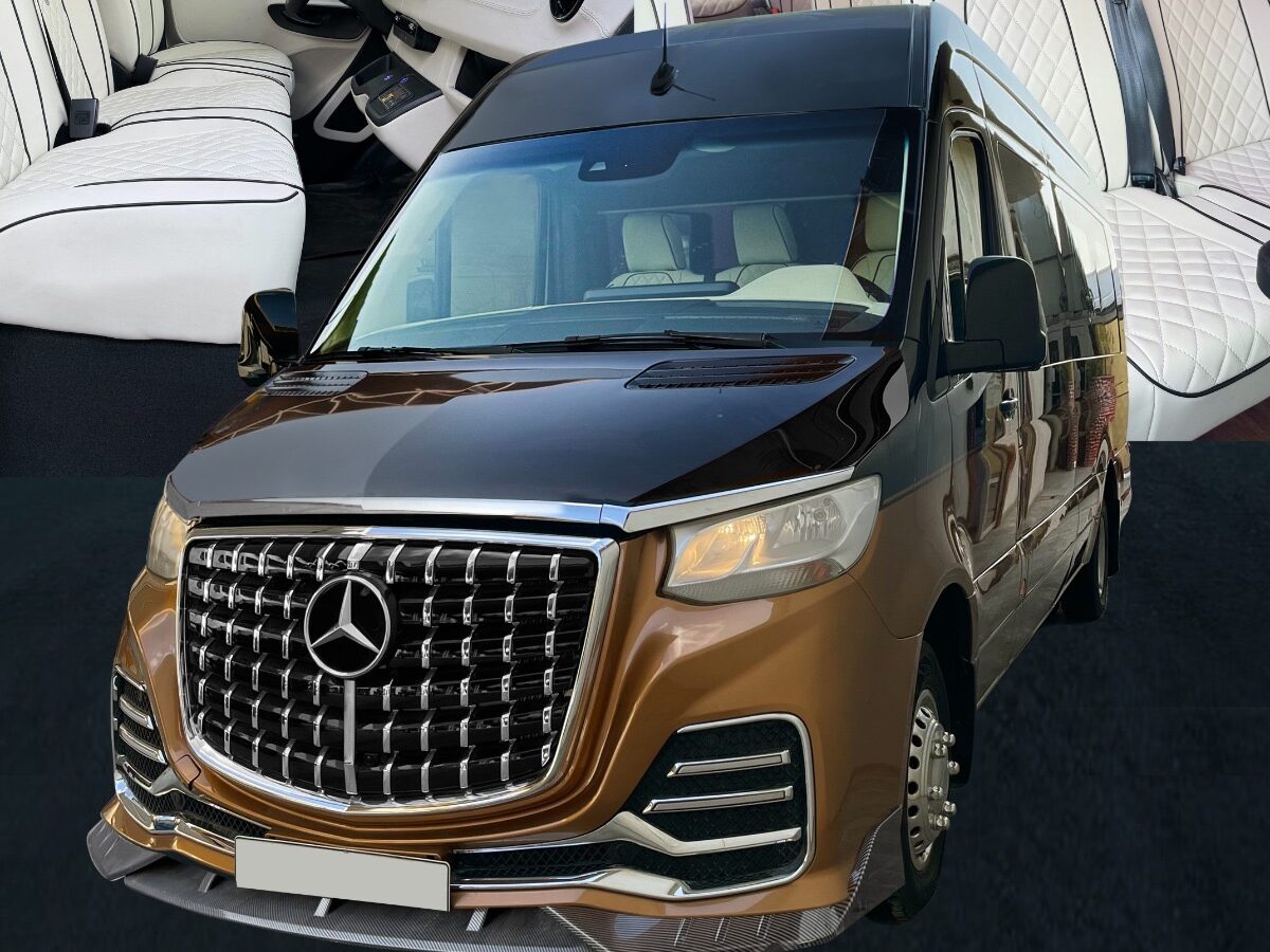 18 Seater Sprinter Luxury Van Rental in Dubai 2 20-Seater-Sprinter-Luxury-Van-Rental-Dubai